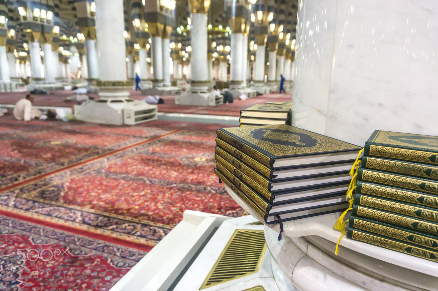 Rahasia Kebahagiaan Bersama Al-Qur’an